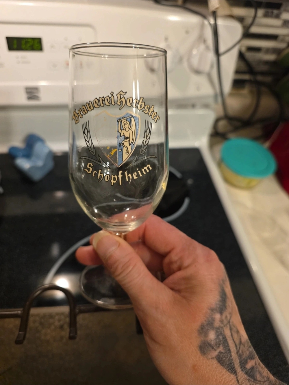 Clear Branded Logo Beer Glass with Gold and Blue Crest